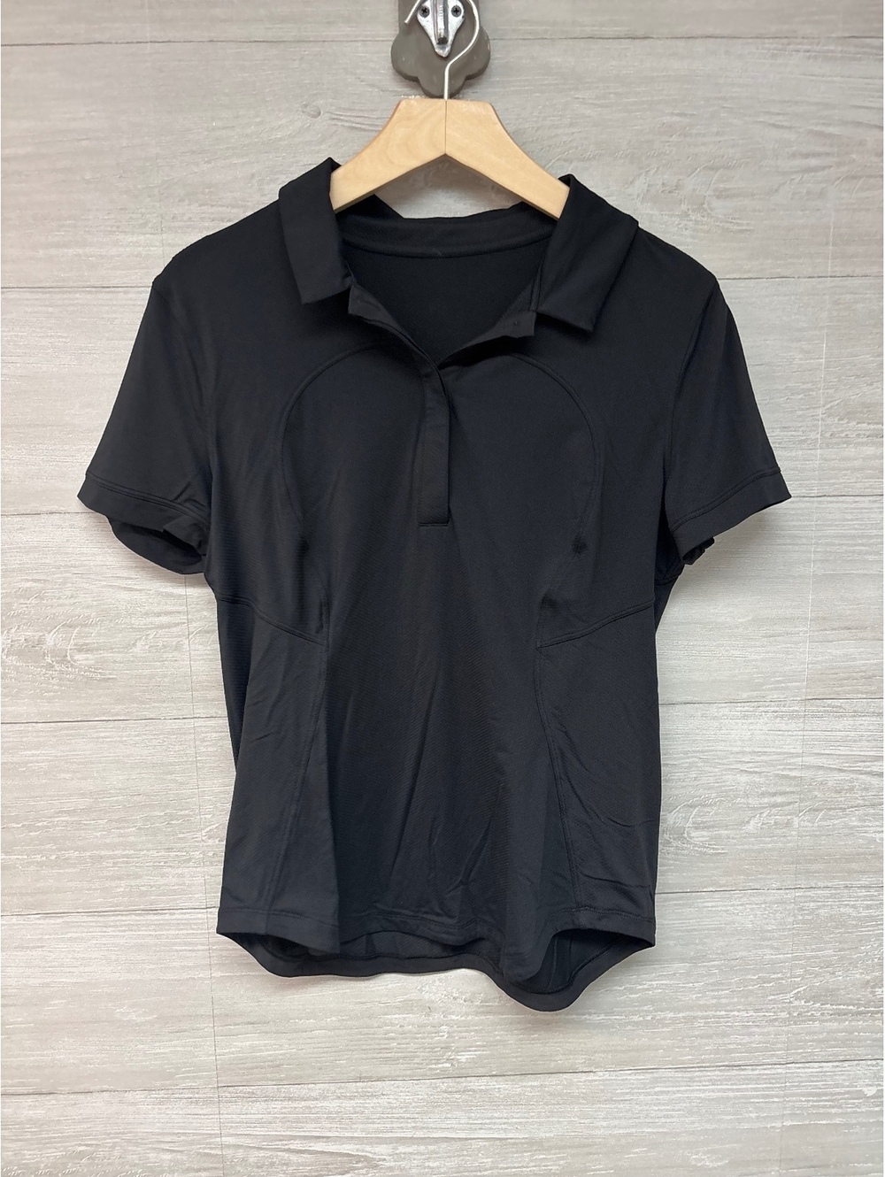 * | Lululemon | polo. Size 6.